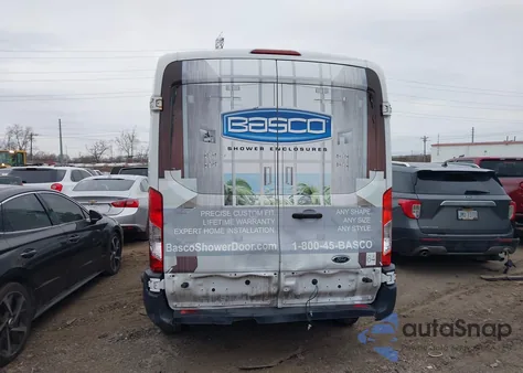 2016 Ford Transit-250 z USA, uszkodzony, nr VIN 1FTYR2CM4GKA43564